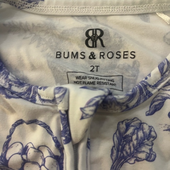 Bums and Roses Bamboo Sleeper 2t Bunny - Picture 3 of 3